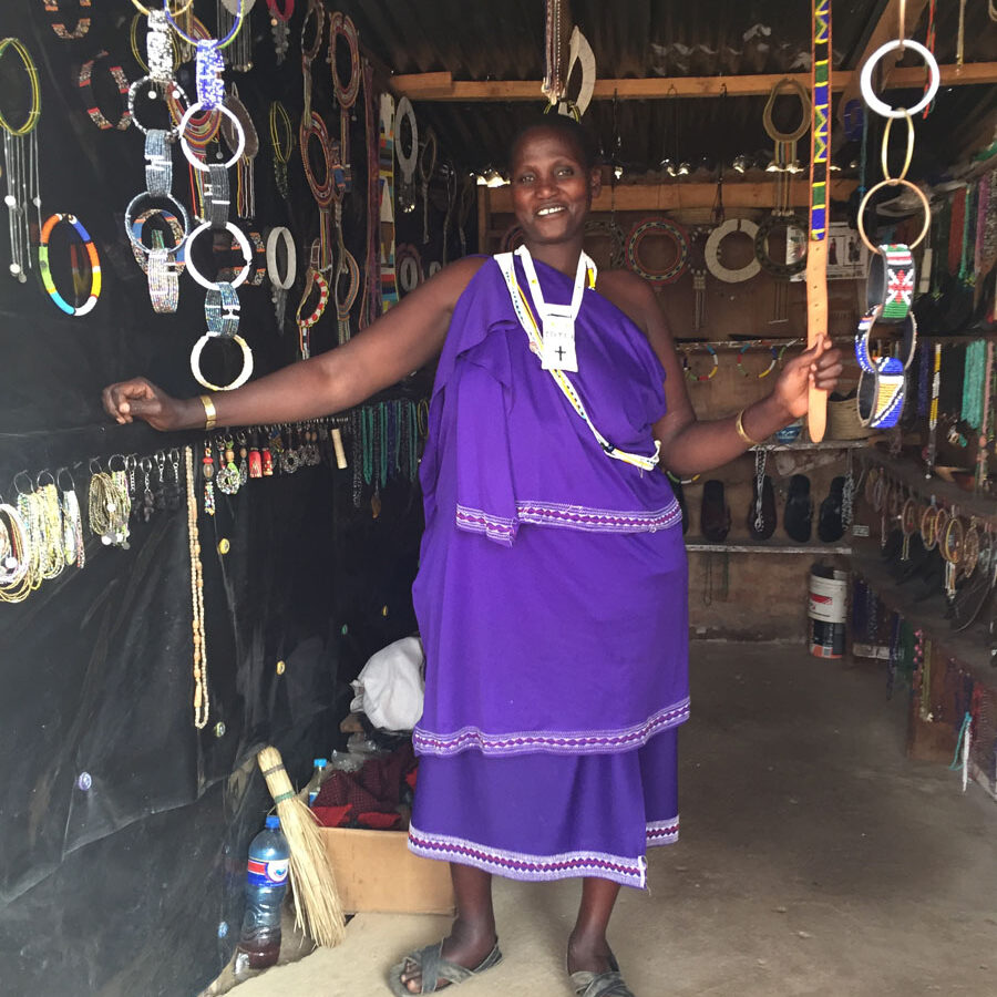 nyumbayetu-artigianato-africa-tanzania-joyce nyumbayetu-artigianato-africa-tanzania-joyce