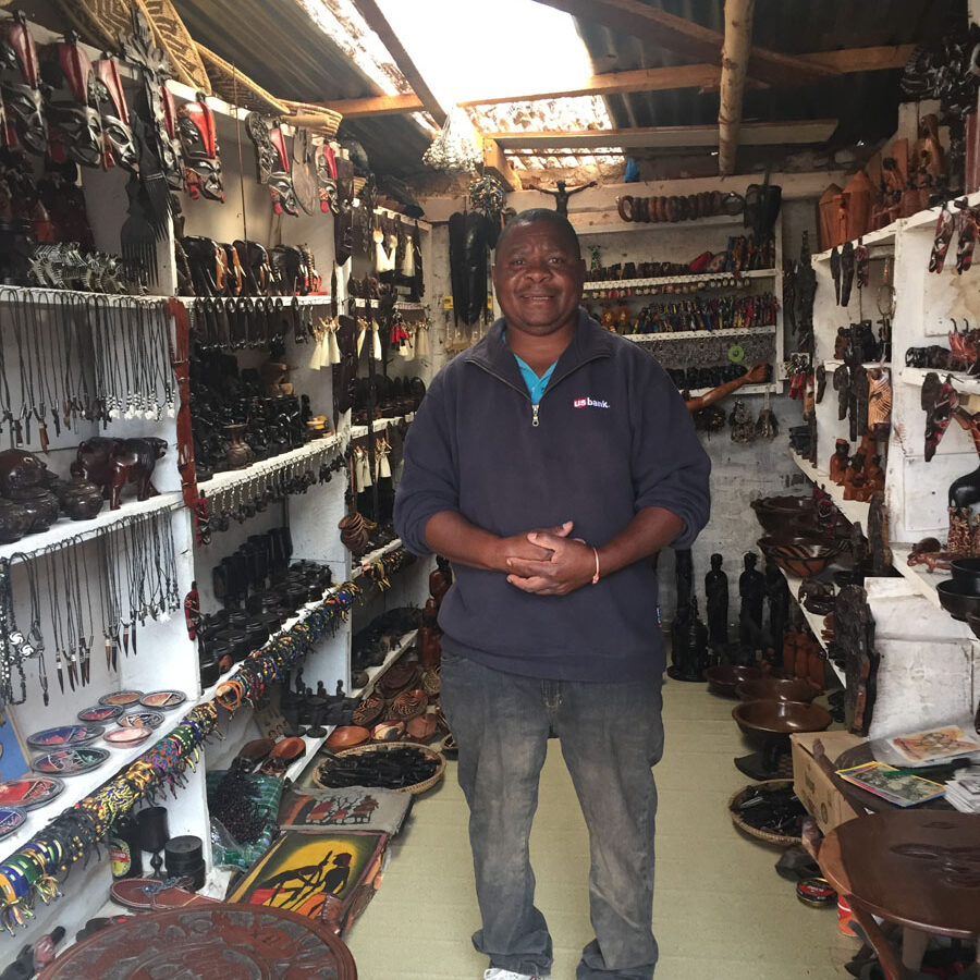 nyumbayetu-artigianato-africa-tanzania-stefano